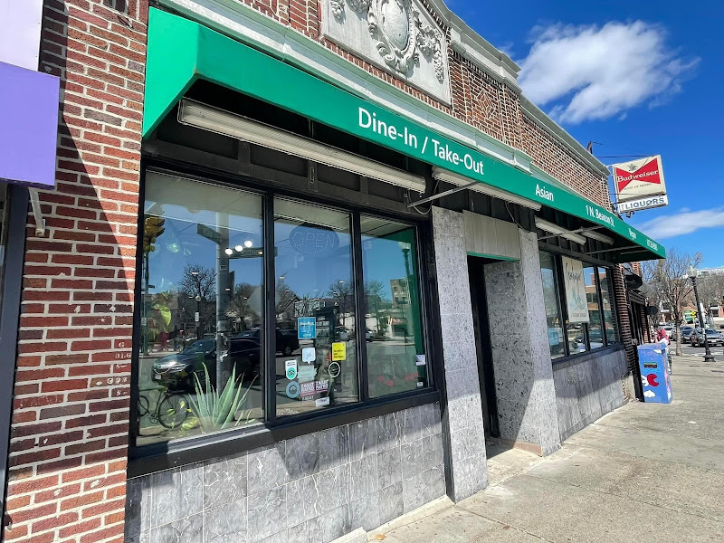 Grasshopper Vegan Restaurant
