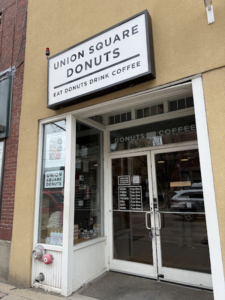 Union Square Donuts: Union Square