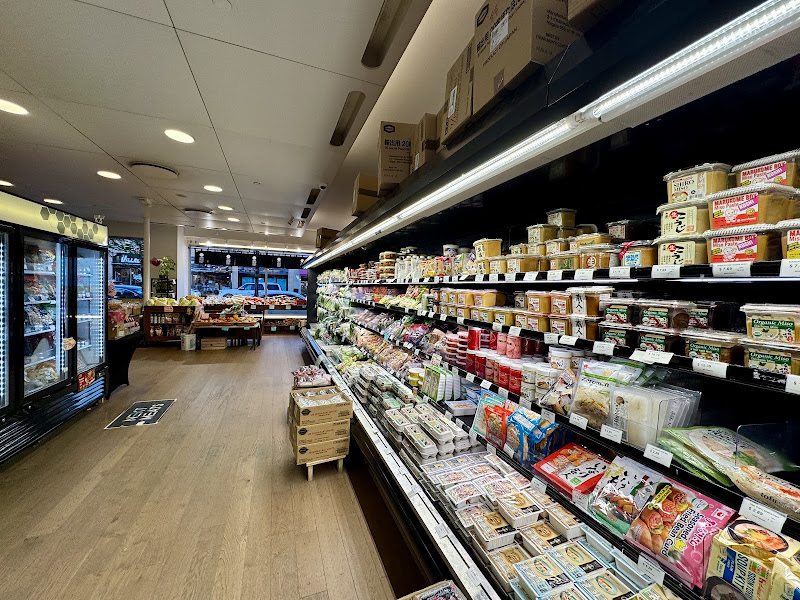 Maruichi Japanese Food & Deli 4