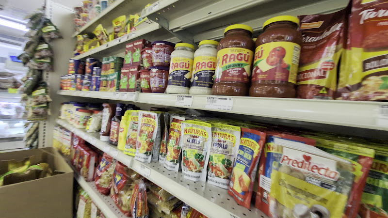 Y & K Mini Market 3