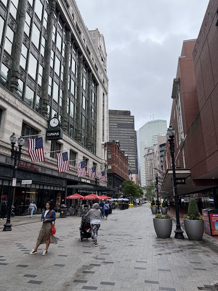 Roche Bros. Downtown Crossing 4