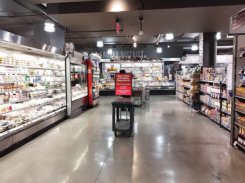 Roche Bros. Downtown Crossing 5