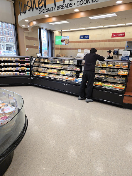 Star Market 4