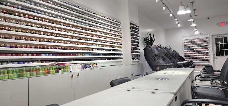Treasured Hand Nails & Beauty Salon 2