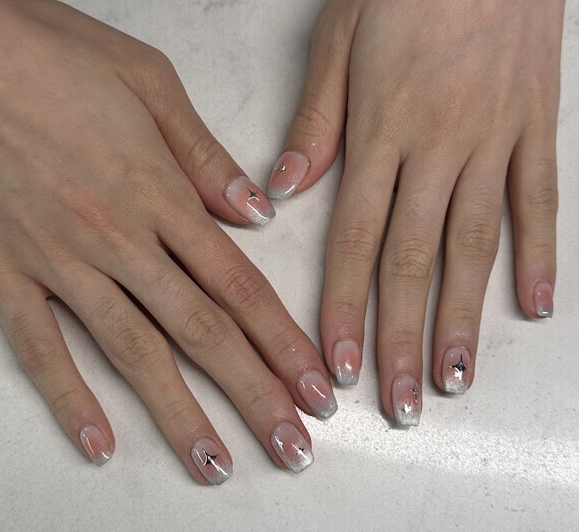 Miss Rainbow Nails Lounge 5