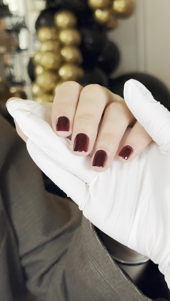 Deluxe Russian Nails and Lashes 3
