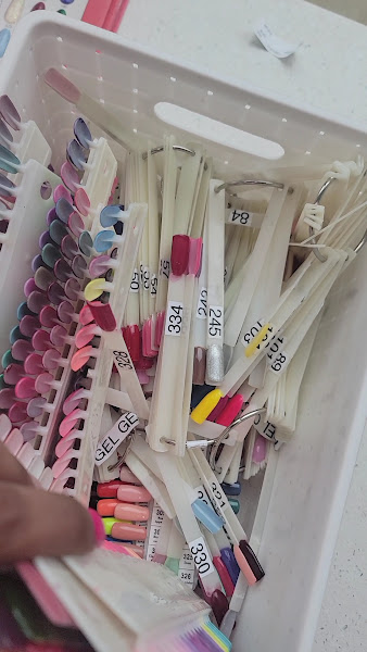 The Nail Bar 3