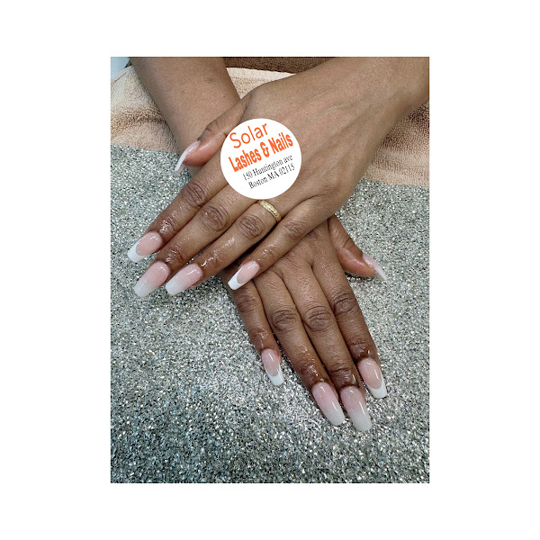 Solar Lashes & Nails Spa 5