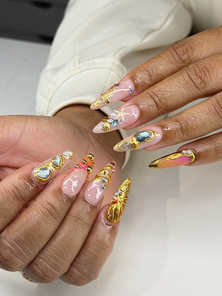 MoonLight Nails & Spa 4
