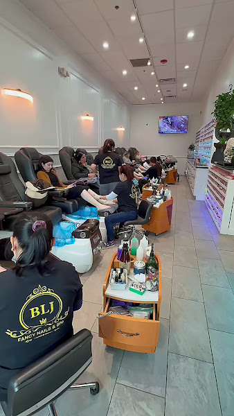 Fancy Nails & Spa 3