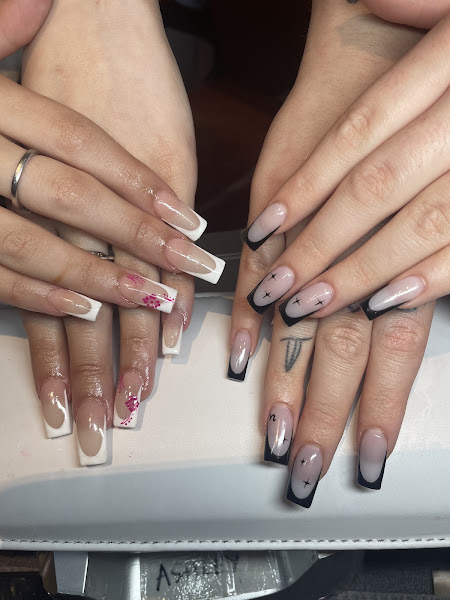 Bliss Nails Station Landing 5