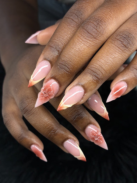 Fine Art Nails & Spa 4