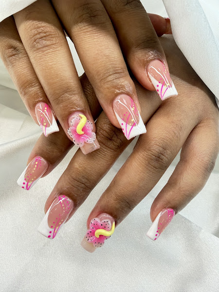 River Nails Bar