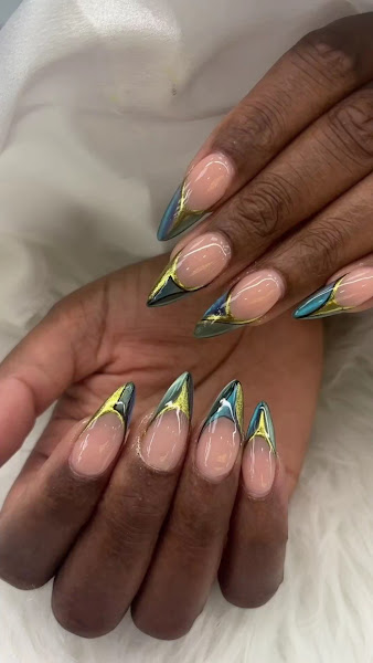 River Nails Bar 3