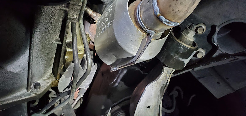 MUFFLERS & AUTO REPAIR GARAGE 1