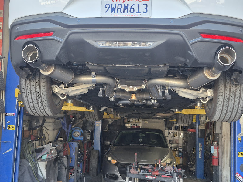 MUFFLERS & AUTO REPAIR GARAGE 2