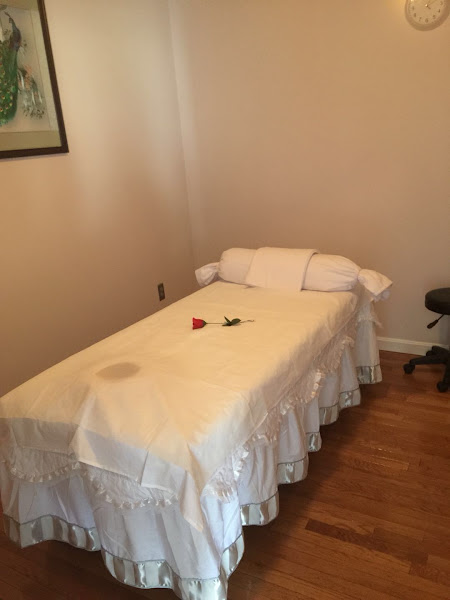 Sunshine Massage 5