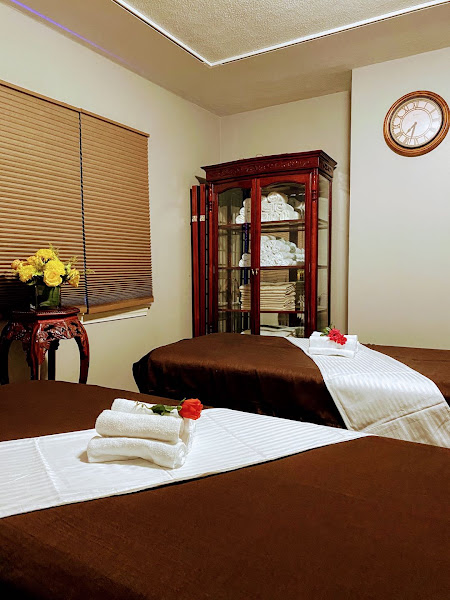 Sun Massage Therapy 4
