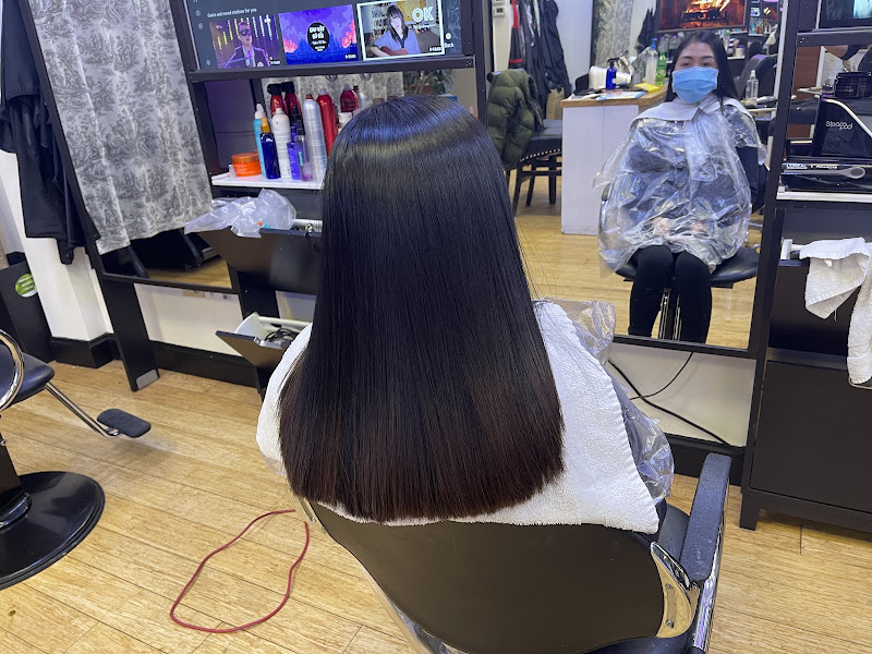 Phuong's Hair Salon 4