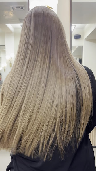 Avanti Salon 3