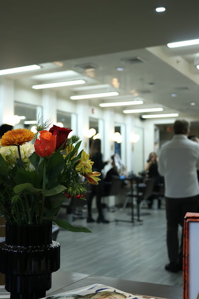 Avanti Salon 5