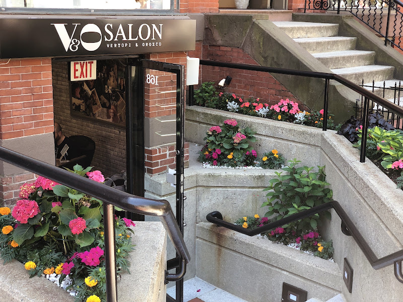 V&O Salon 4