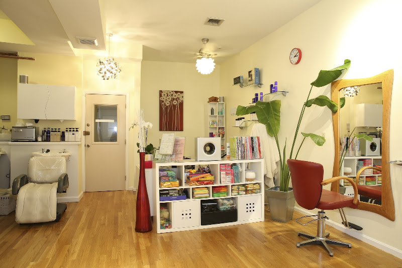 Mie.Higashimoto Hair Salon 4