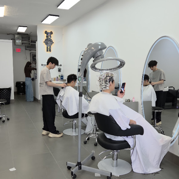 YS Salon 4
