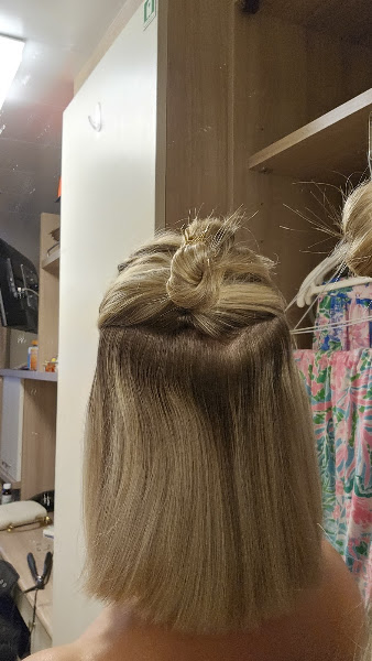 LOVE AND MERCY Salon 3
