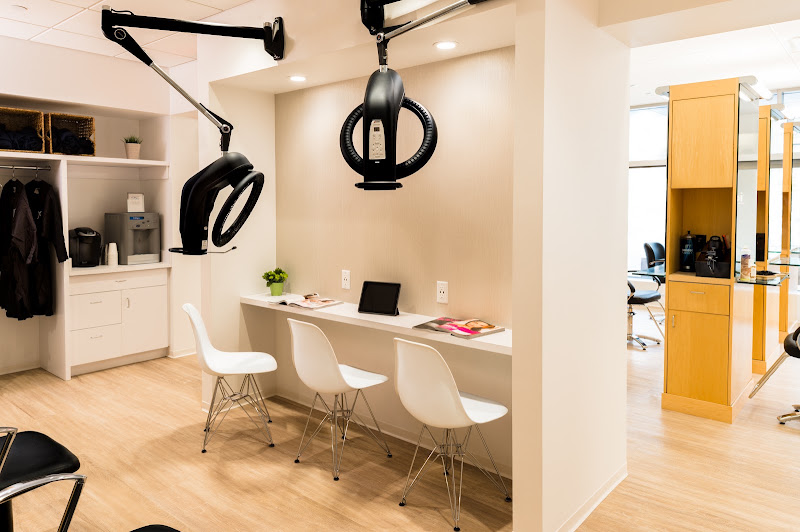 Joi Salon 5