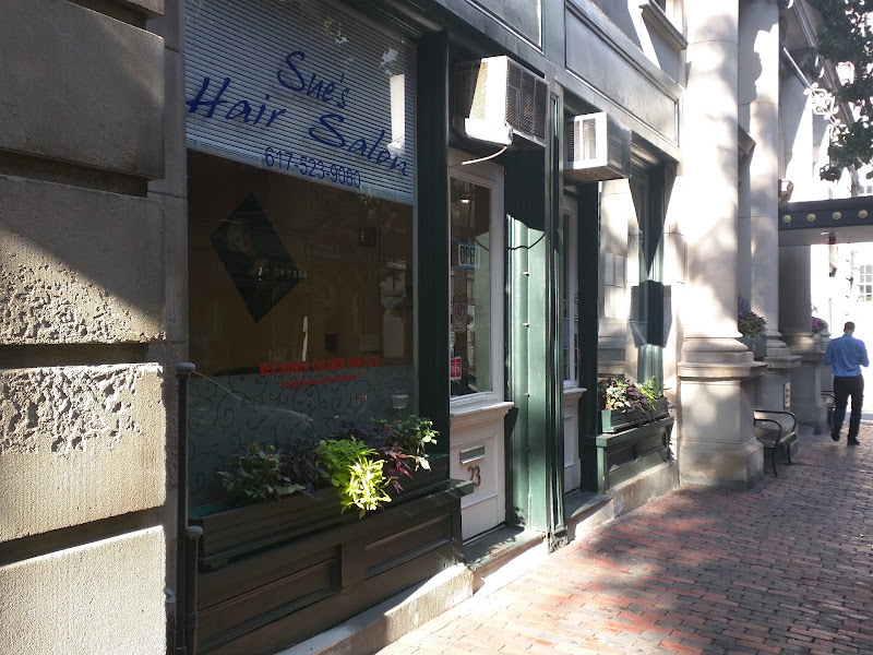 Sue's Hair Salon 4