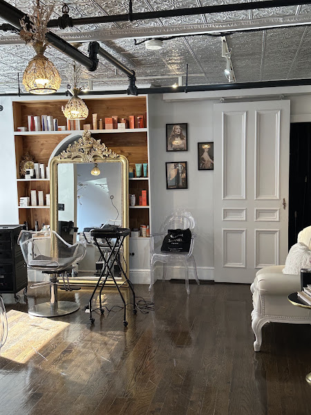 ZENAROSE SALON 4