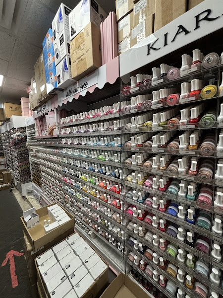 Kelly Nail Supply 4