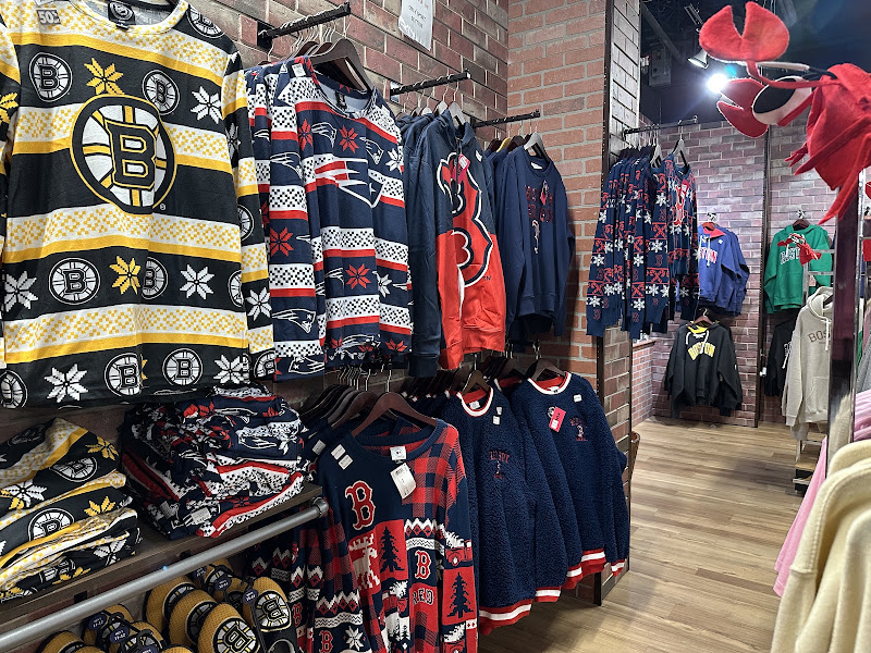 Boston & Boston Gift Shop 5