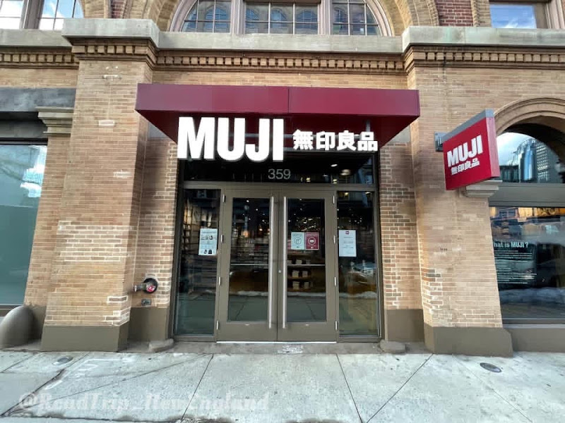 MUJI Newbury Street