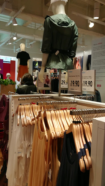 UNIQLO Newbury 3