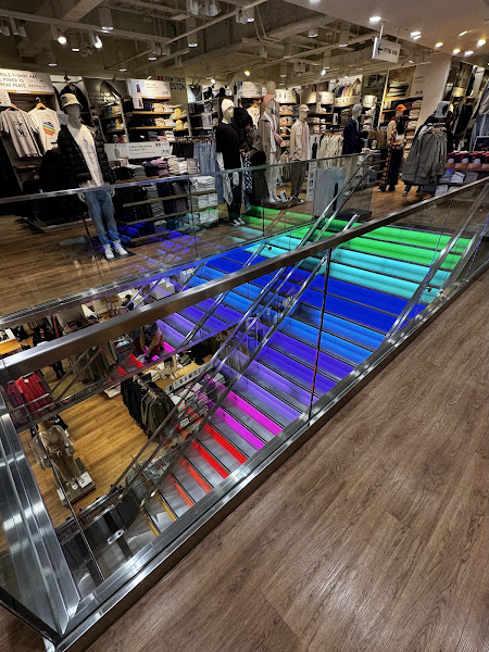 UNIQLO Newbury 4
