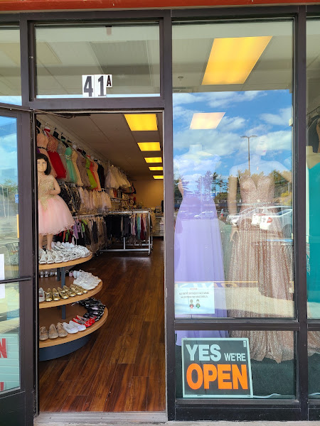 DT Fashion *NEW LOCATION CENTRAL SQUARE*
