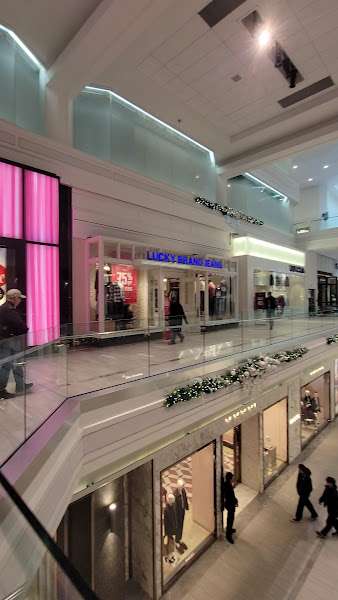 Copley Place 3
