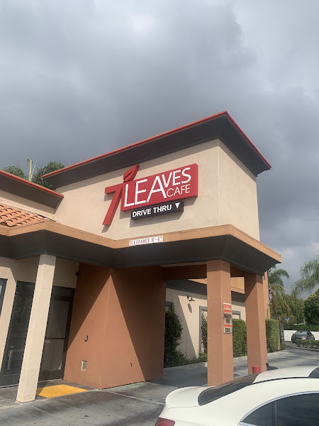 7 Leaves Cafe Anaheim 4