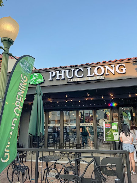 Phuc Long Coffee and Tea 1