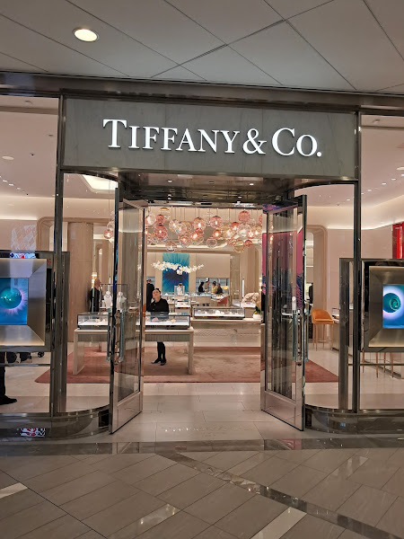 Tiffany & Co. 4