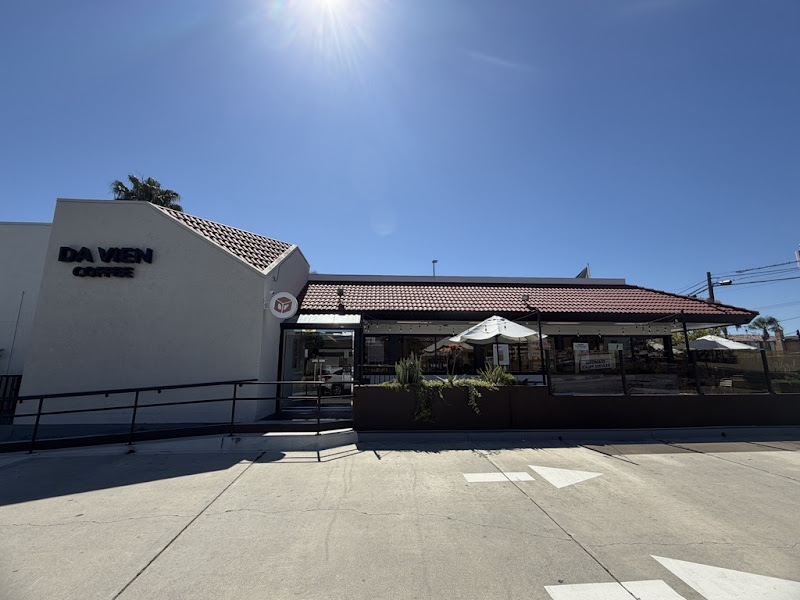 Da Vien Coffee (Drive-thru) 4