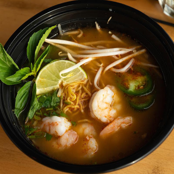 Sen Mee Noodle House 4