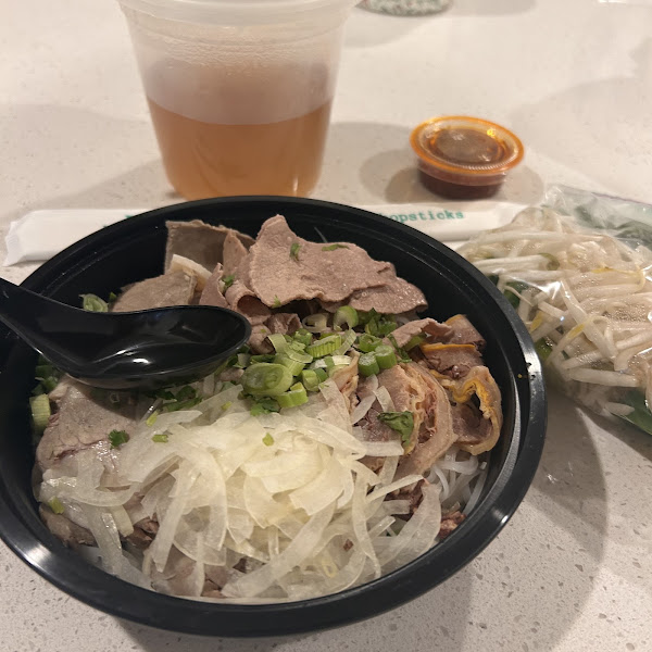 Pho & Sushi 5