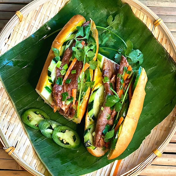 220C Banh Mi & Coffee 5