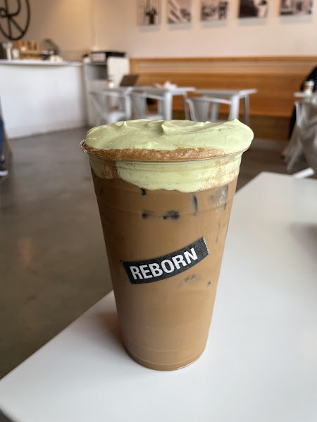 Reborn Coffee 4