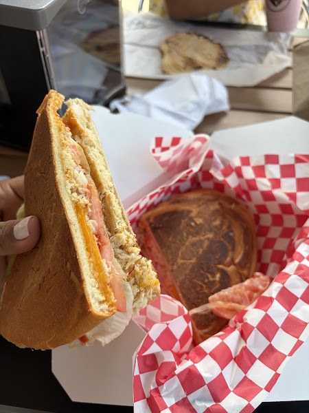 Lina’s Bakery & coffee shop 3