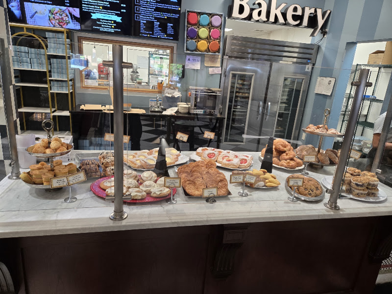 Amélie's French Bakery & Café 5