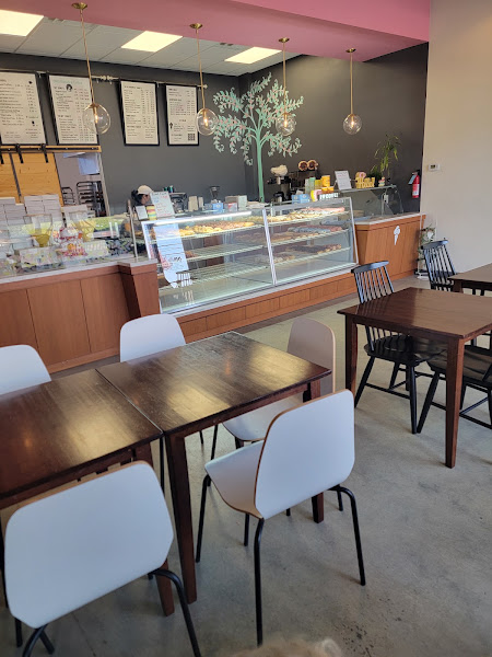 OMG Donuts & Coffee 5